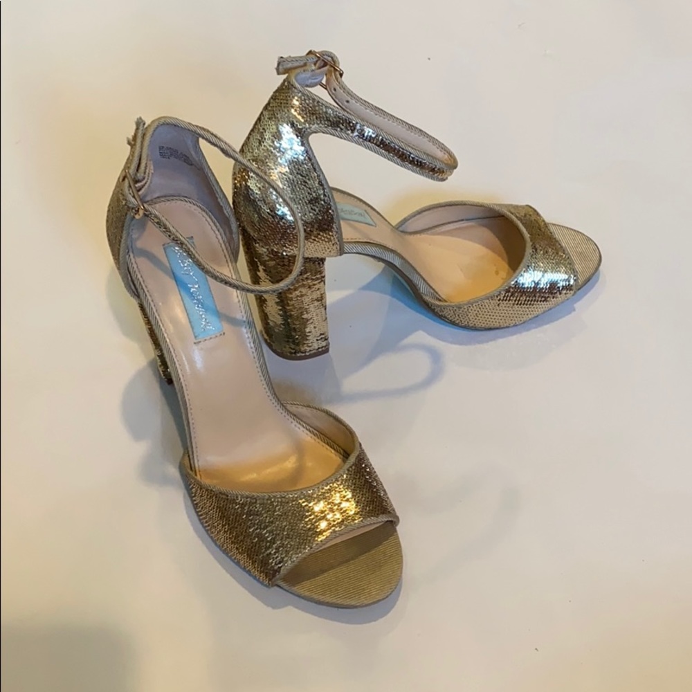 Betsey Johnson Calie Gold heels